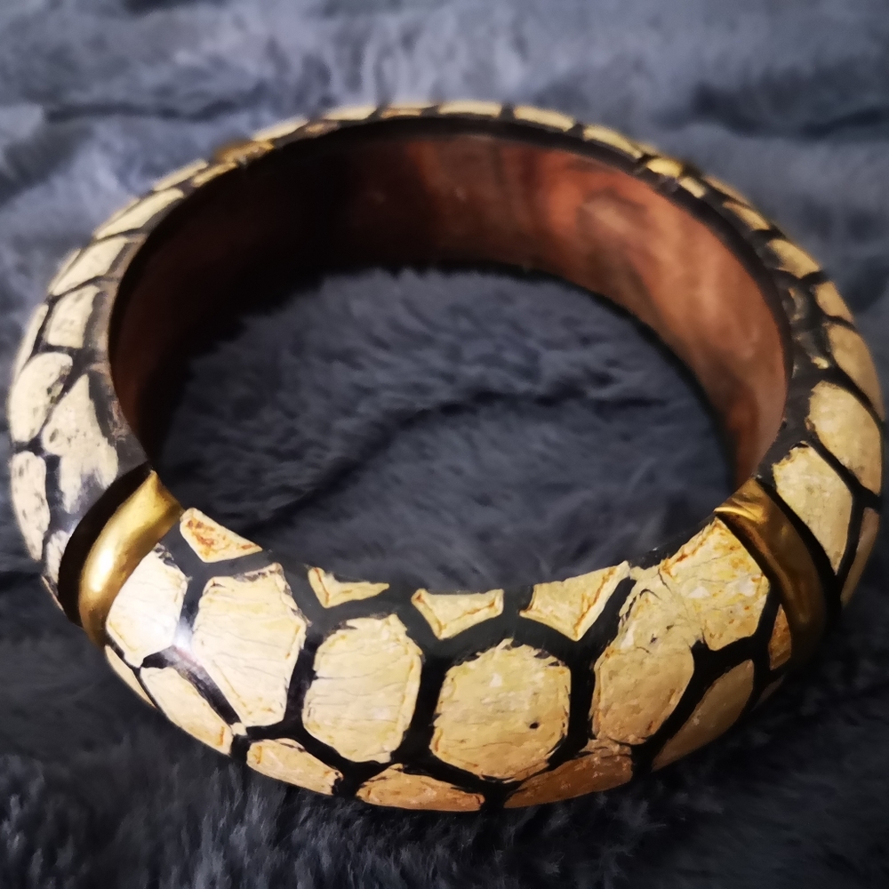 Wooden bracelet with brass